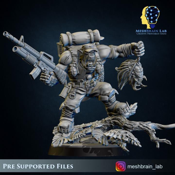 Ork Commando Boss | | Meshbrain Lab | Wargaming | Tabletop | Minifigure | 28mm scale | 32mm scale | Grimdark compatible