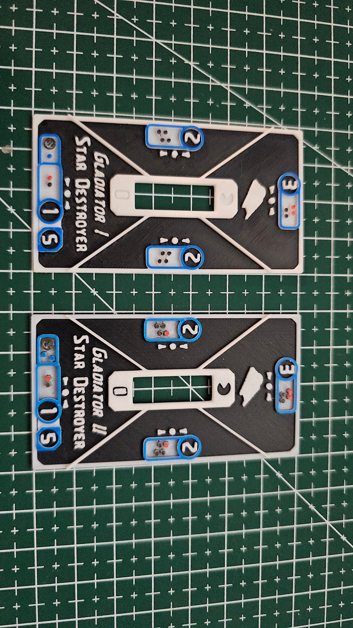 Imperial ship Base tokens – Compatible with Armada Scale games