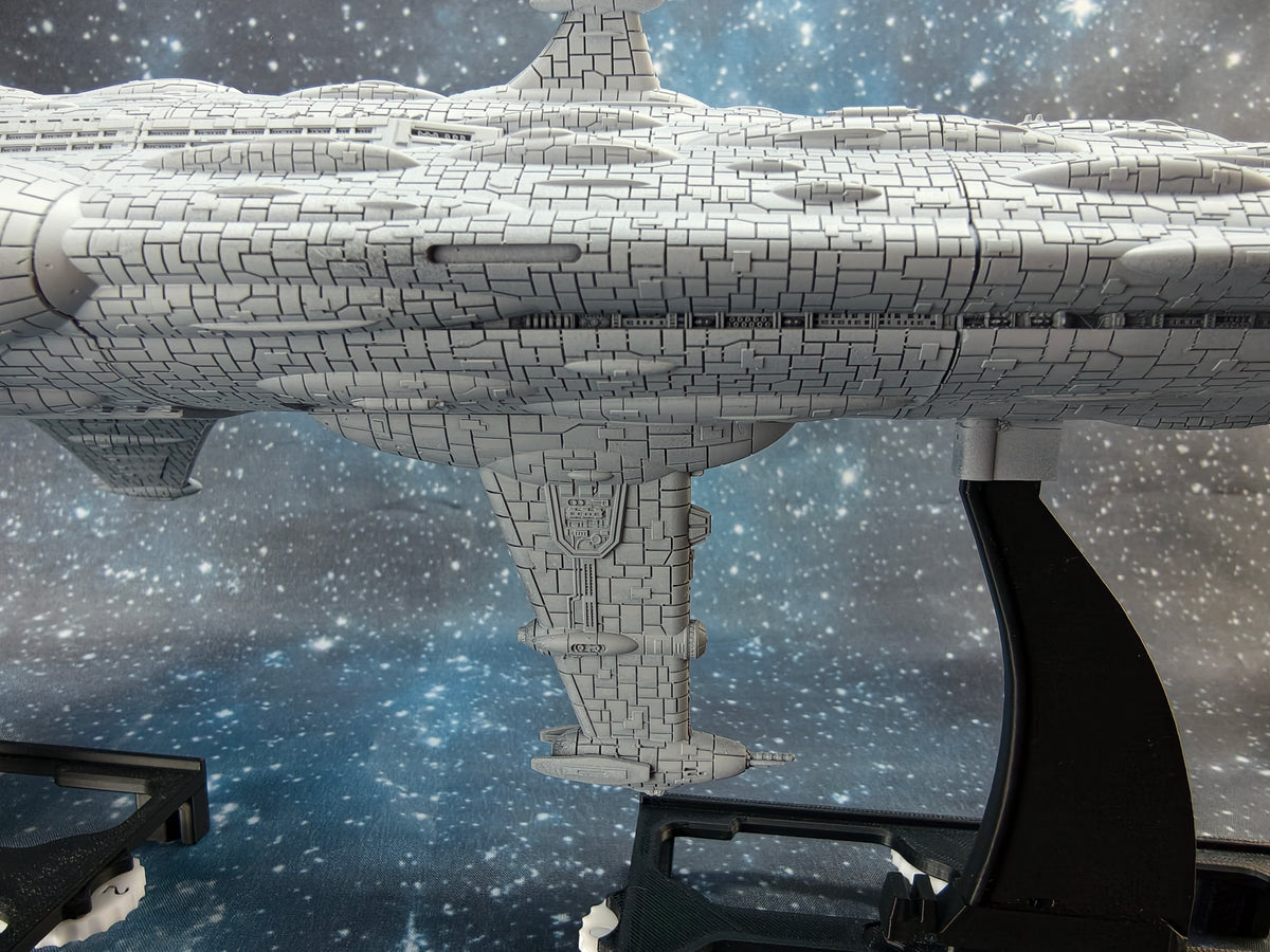MC108 "Skar Akan" Star Defender Compatible with Armada scale games rigth side view