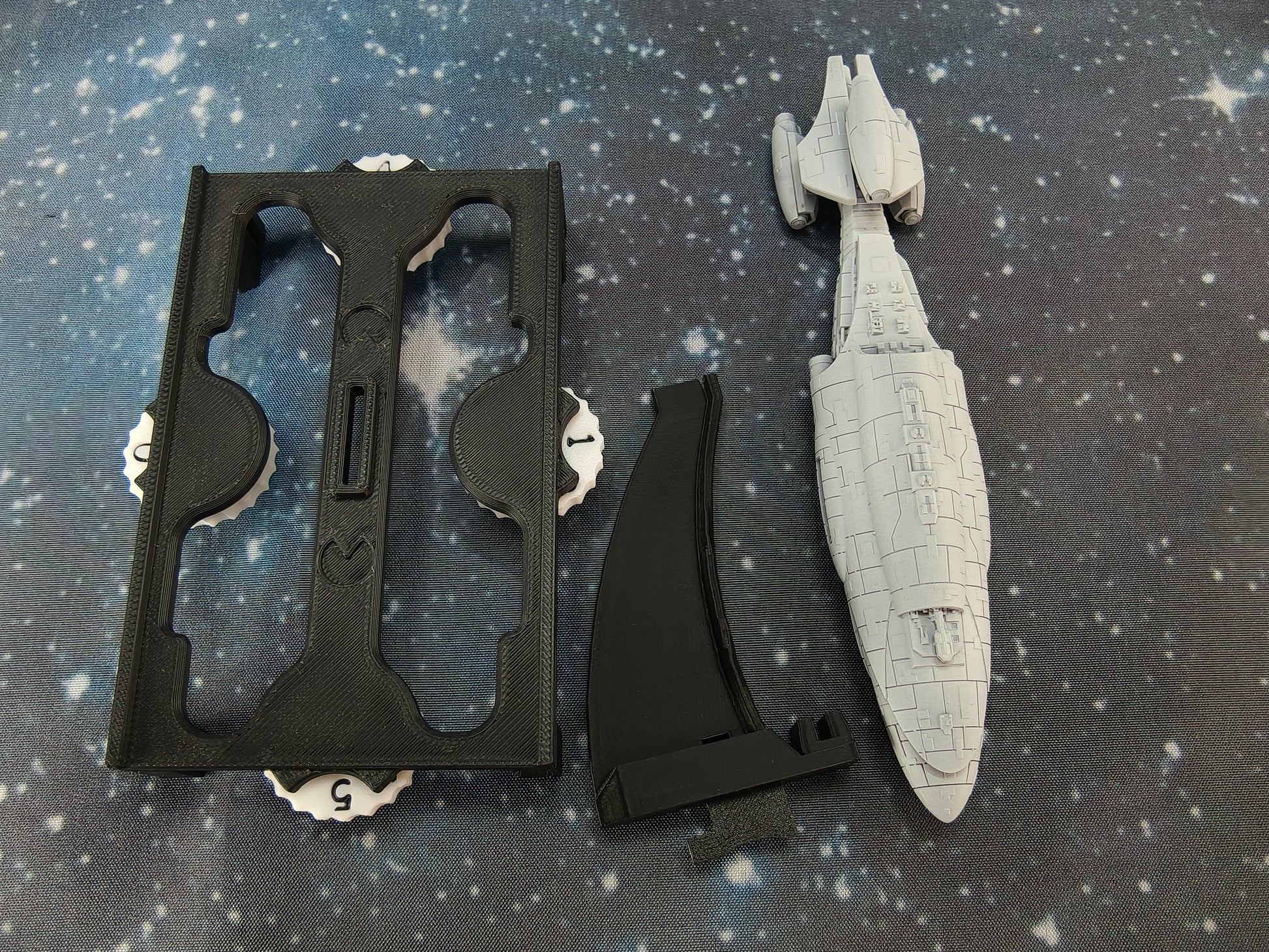 MC35 Armored Frigate Compatible with Armada scale games model - stand variant