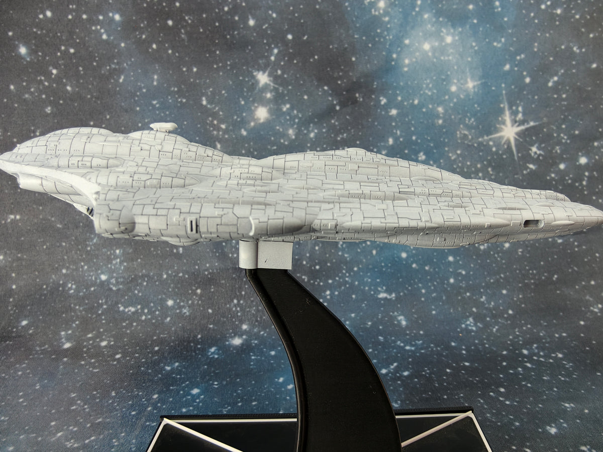 MC90 Voyager Star Cruiser Compatible with Armada scale games rigth side close-up