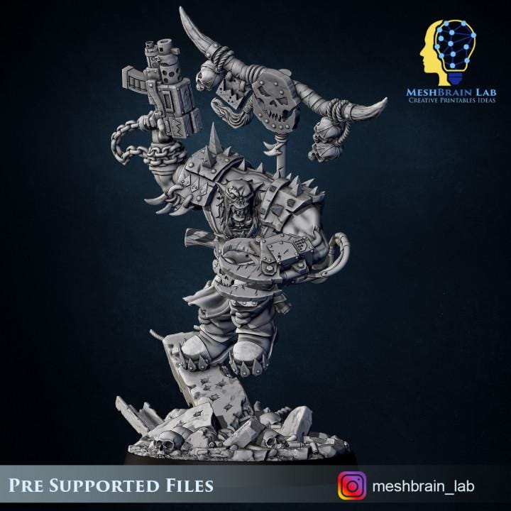 Ork Warboss with battle claw | Meshbrain Lab | Wargaming | Tabletop | Minifigure | 28mm scale | 32mm scale | Grimdark compatible