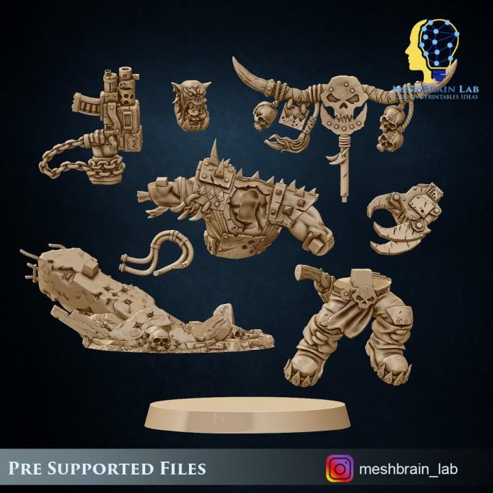 Ork Warboss with battle claw | Meshbrain Lab | Wargaming | Tabletop | Minifigure | 28mm scale | 32mm scale | Grimdark compatible