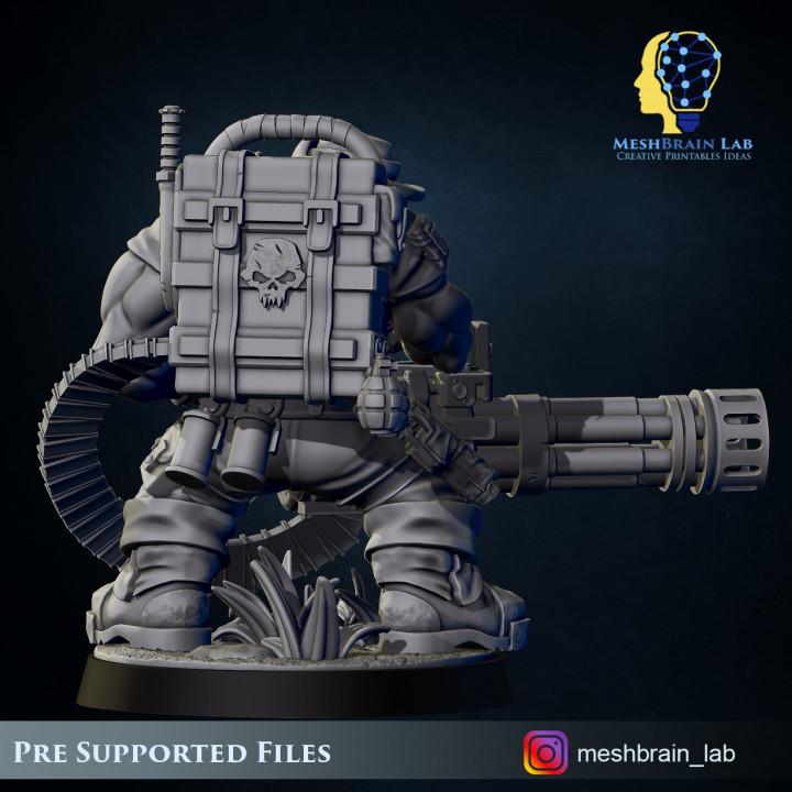 Ork Commando With Minigun | Meshbrain Lab | Wargaming | Tabletop | Minifigure | 28mm scale | 32mm scale | Grimdark compatible