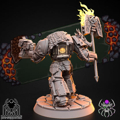 Flame Lizards Heavy Armor Prelate | EightLegsMiniatures | 3D printed miniatures | Wargaming | Tabletop | Minifigure | Grimdark compatible