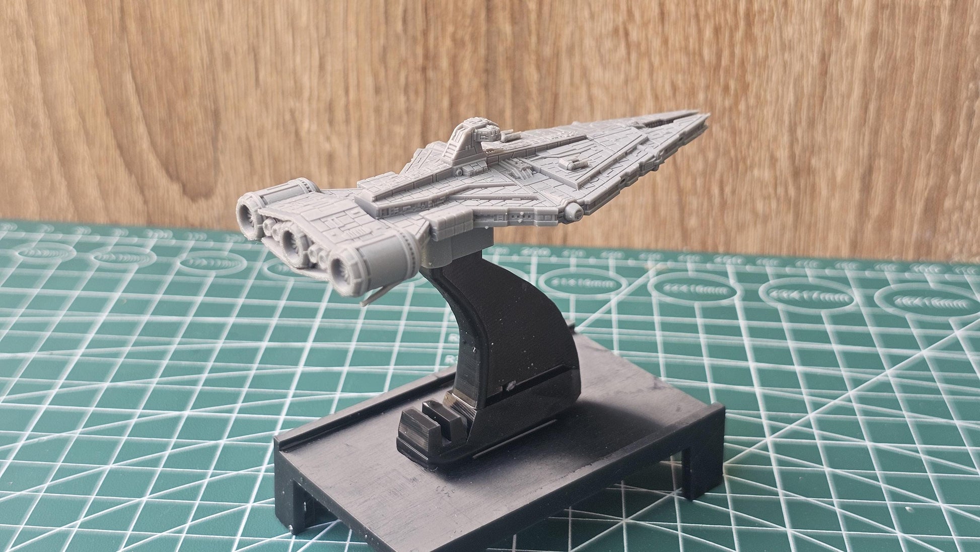 Star Wars Armada - Arquitens class Light Cruiser