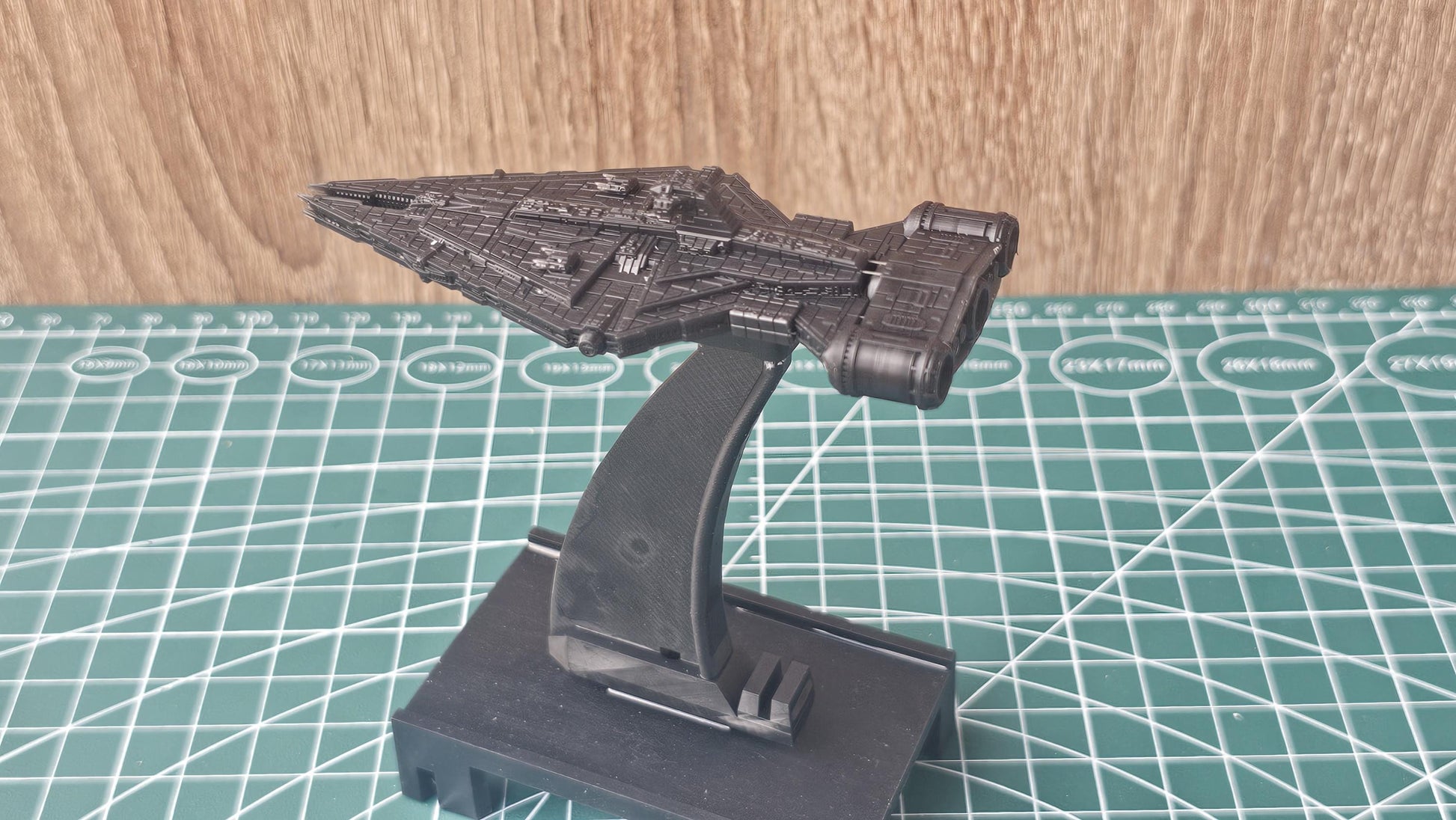 Star Wars Armada - Arquitens class 546 Light Cruiser