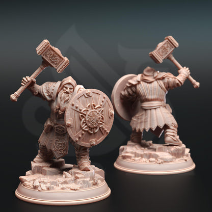 Dwarf Cleric - Tors of Delvdor | Painting | 3D printed | D&D | Dungeons and Dragons Gift | RPG | Tabletop | Wargaming | 32mm | DM Stash