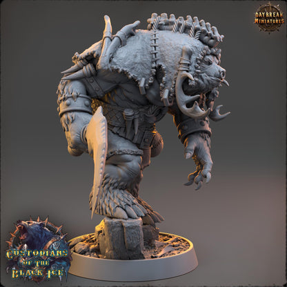 Bearfolk Fighter - Gutter Klusk | Daybreak Miniatures | 3D printed miniature | Tabletop Games | Dungeons and Dragons | Wargaming | D&D