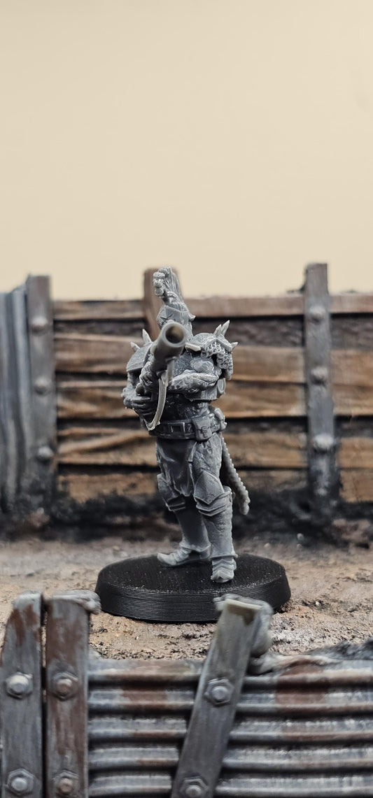 Heretics Anointed Knight Granade Launcher - 3D printed miniature  - Wargaming - Trench Grimdark