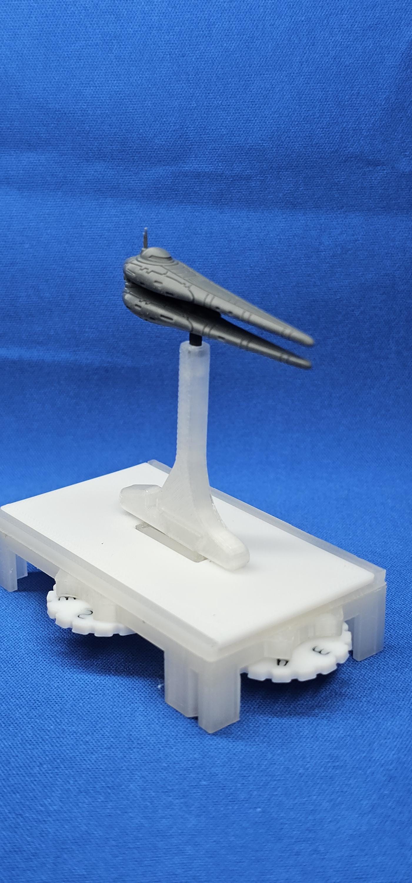 Star Wars Armada CIS Genosian Huppla ship - Length: 51mm