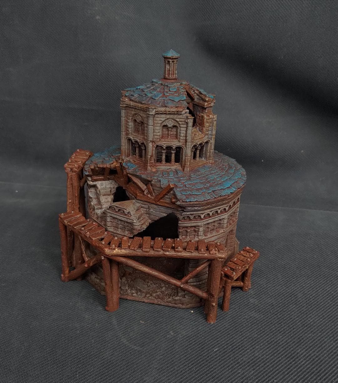 Temple ruins -  Mausoleum - Hexbrick   Wargaming Scenery  Trench Terrain  Tabletop Diorama - Wargame peace
