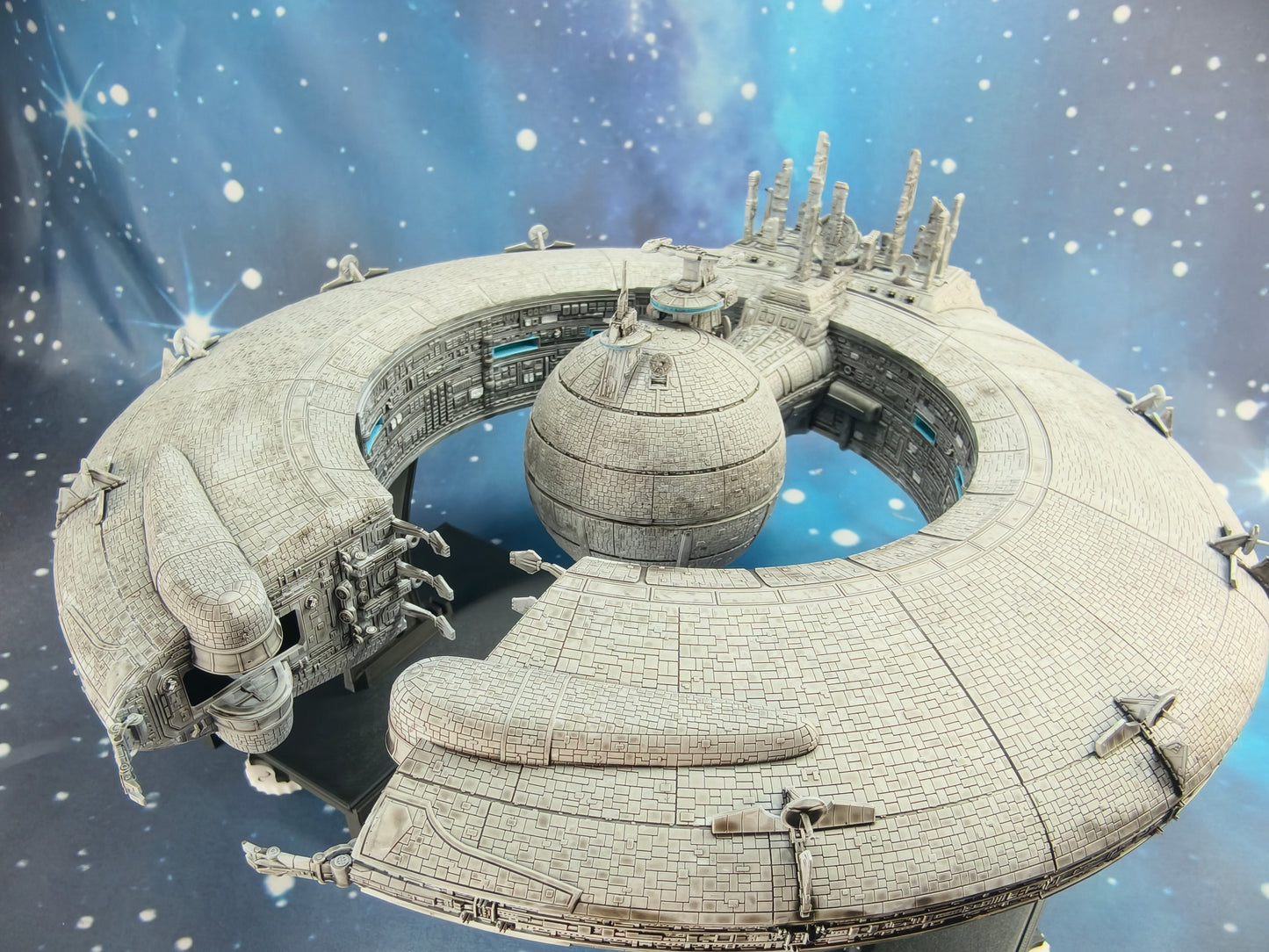 LurceHulk MK II Droid Control Ship (299*289mm) - Compatible with Star Wars Armada scale games