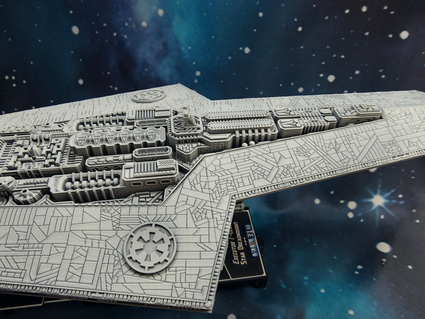 Executor Super Star Destroyer (621mm) - Compatible with Armada scale games
