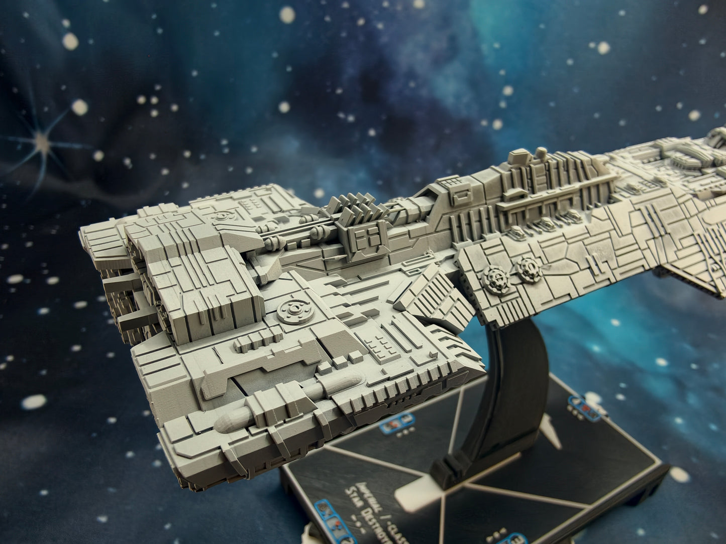 UNSC Phoenix-class Colony Ship (223mm) – Compatible with Halo Fleet Armada