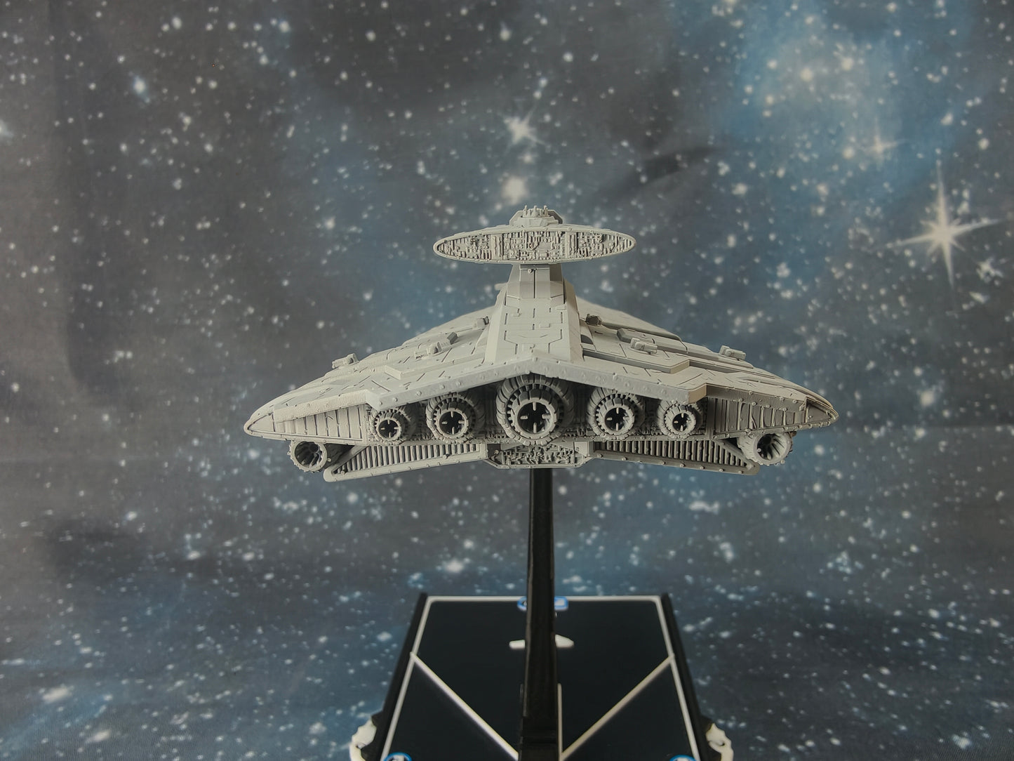 Endurance-class Fleet Carrier – Length:154mm - 3D printed Armada Nexus/Legacy Upgrade
