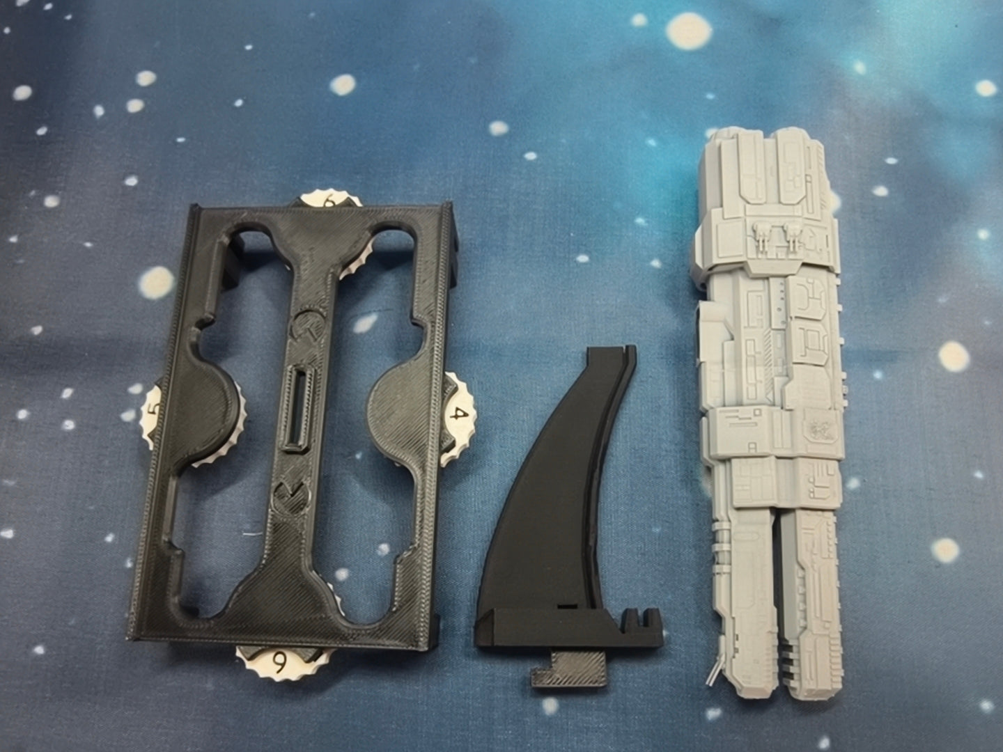 UNSC Artemis-Class Battlecruiser (132mm) – Compatible with Halo Fleet Armada