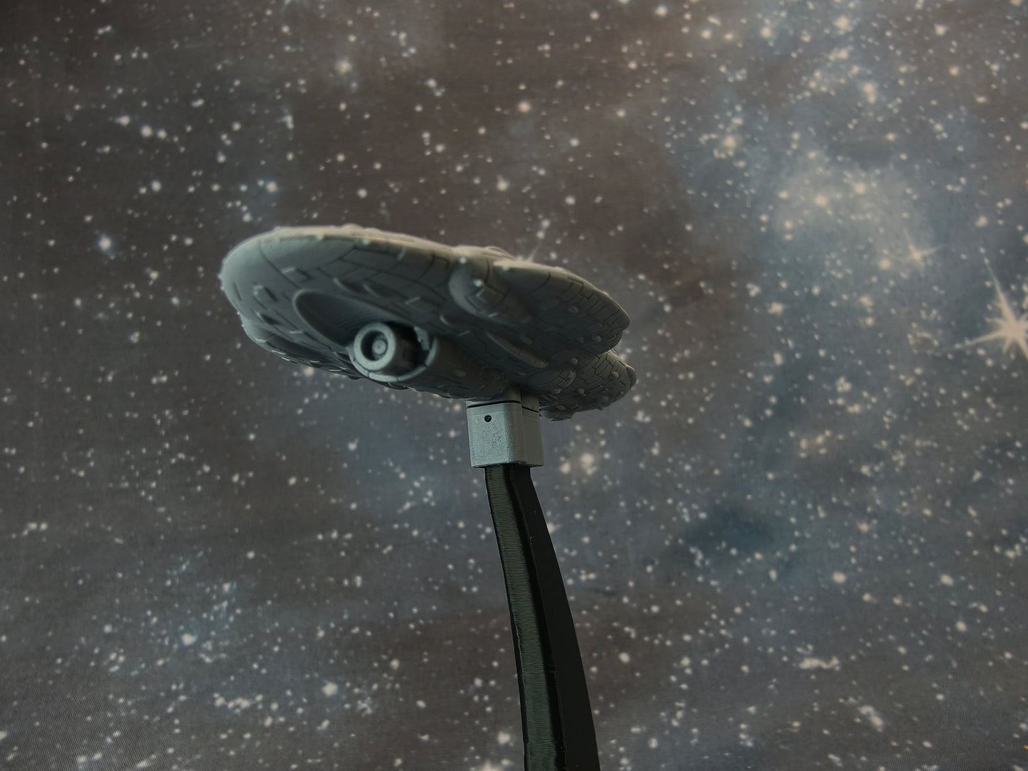 MC40a Light Frigate (105mm) - Compatible with Armada scale games