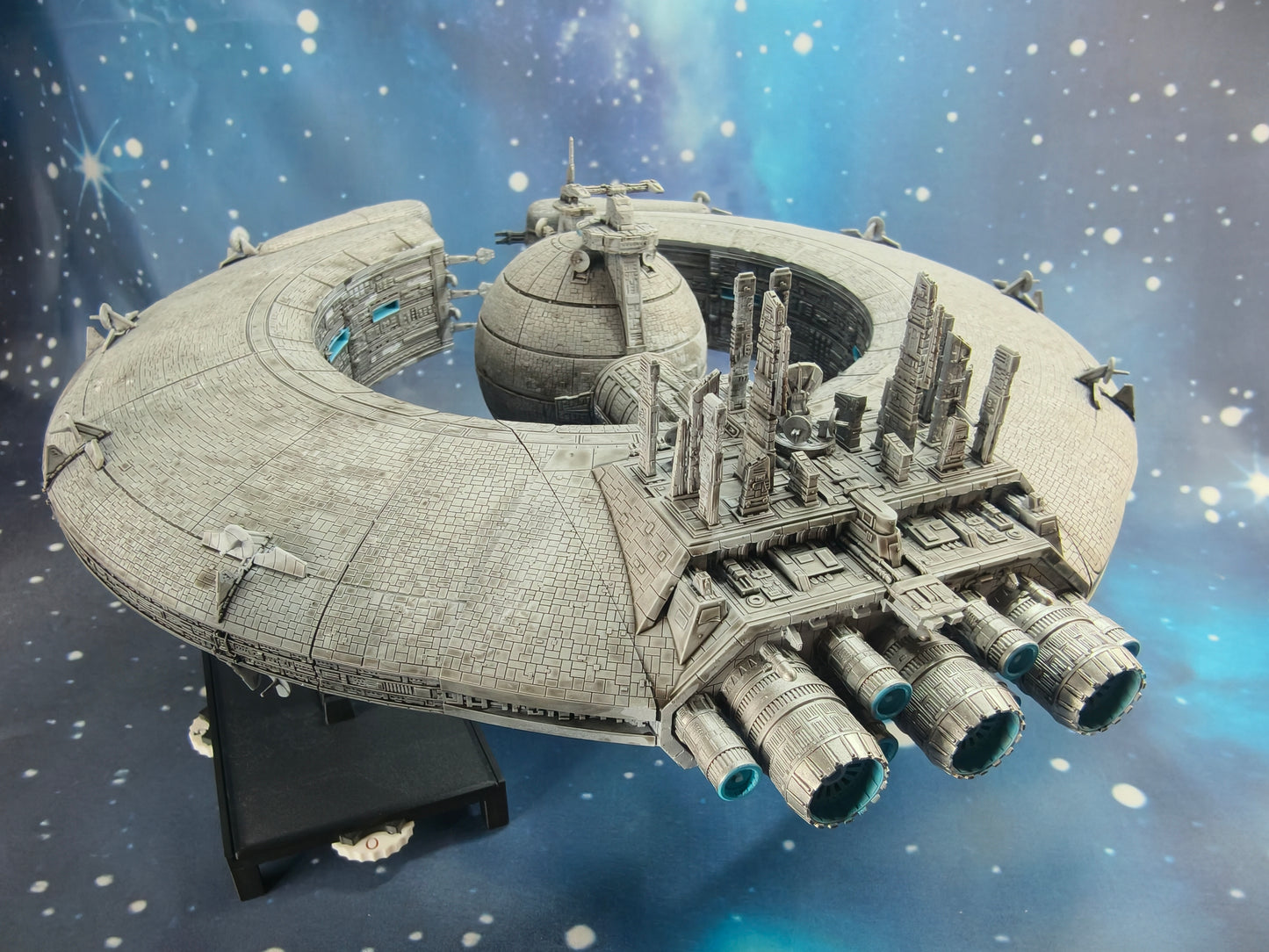 LurceHulk MK II Droid Control Ship (299*289mm) - Compatible with Star Wars Armada scale games