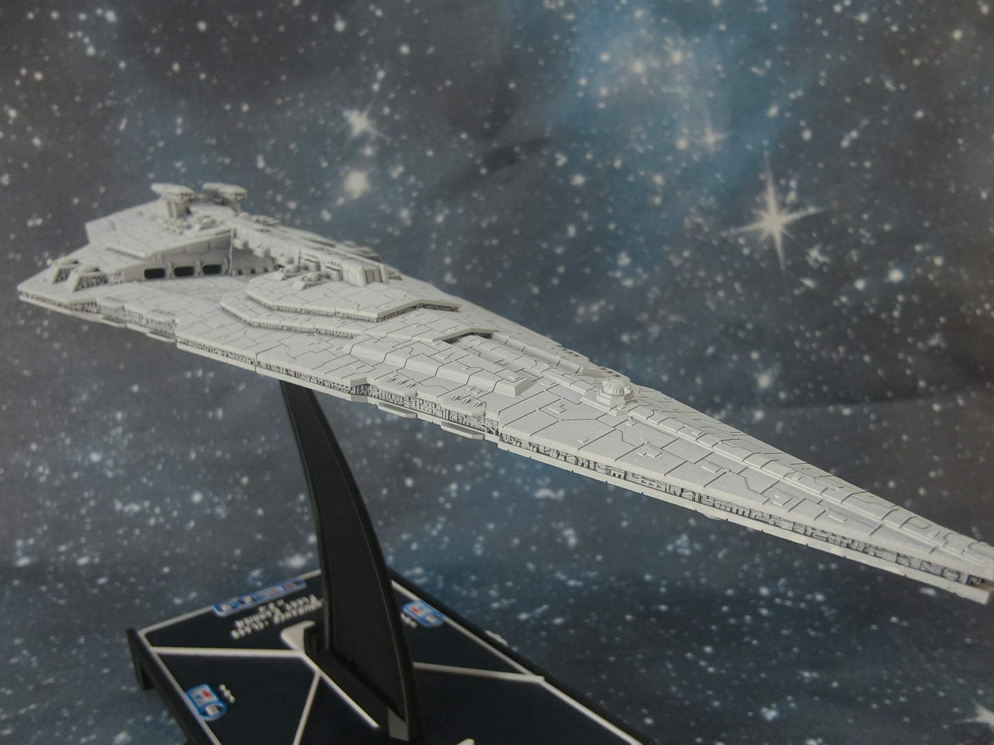 Rothana Class Carrier Battlecruiser (252mm) - Compatible with Armada scale games