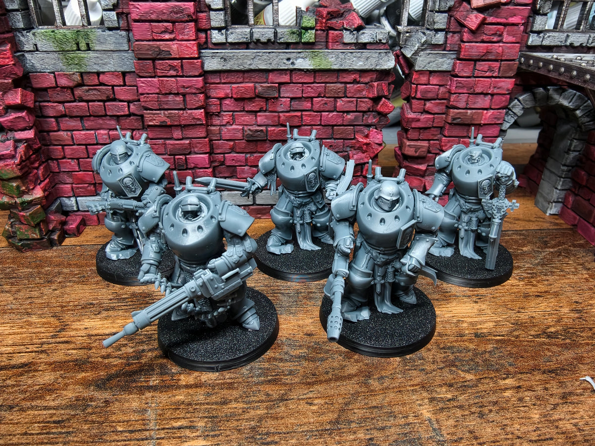 Heavy Mechanized Unit Squad by Red Pilgrim Miniature