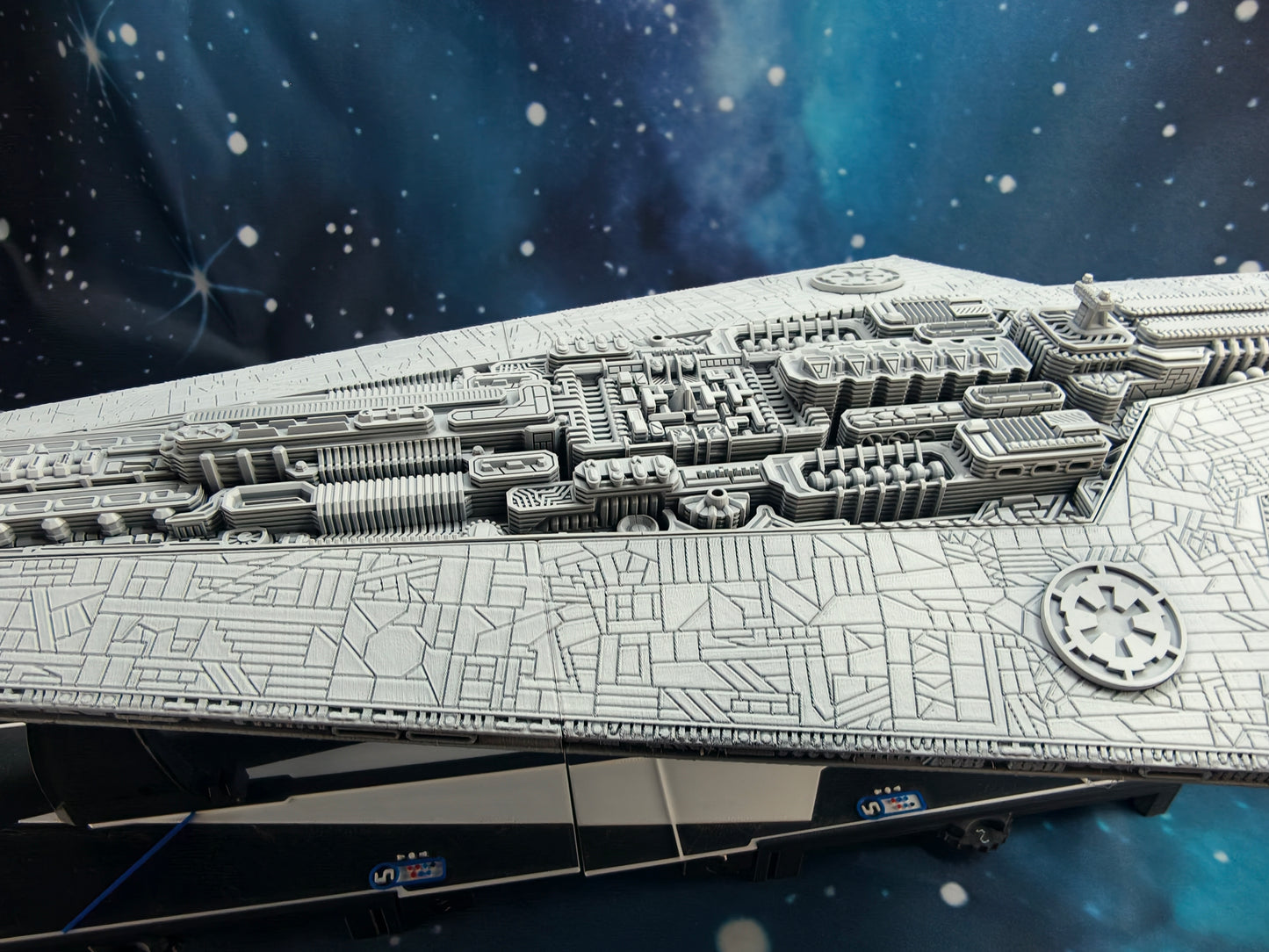 Executor Super Star Destroyer (621mm) - Compatible with Armada scale games