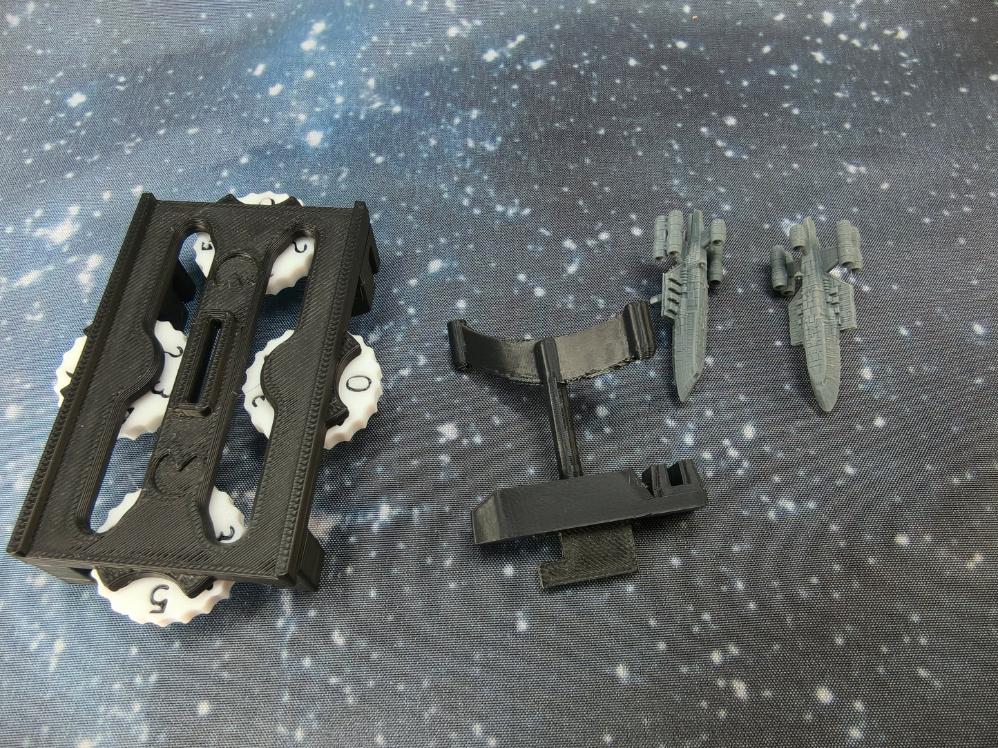 Gozanti "Croc" Cruiser (40mm) – 2pcs - Compatible with Armada scale games