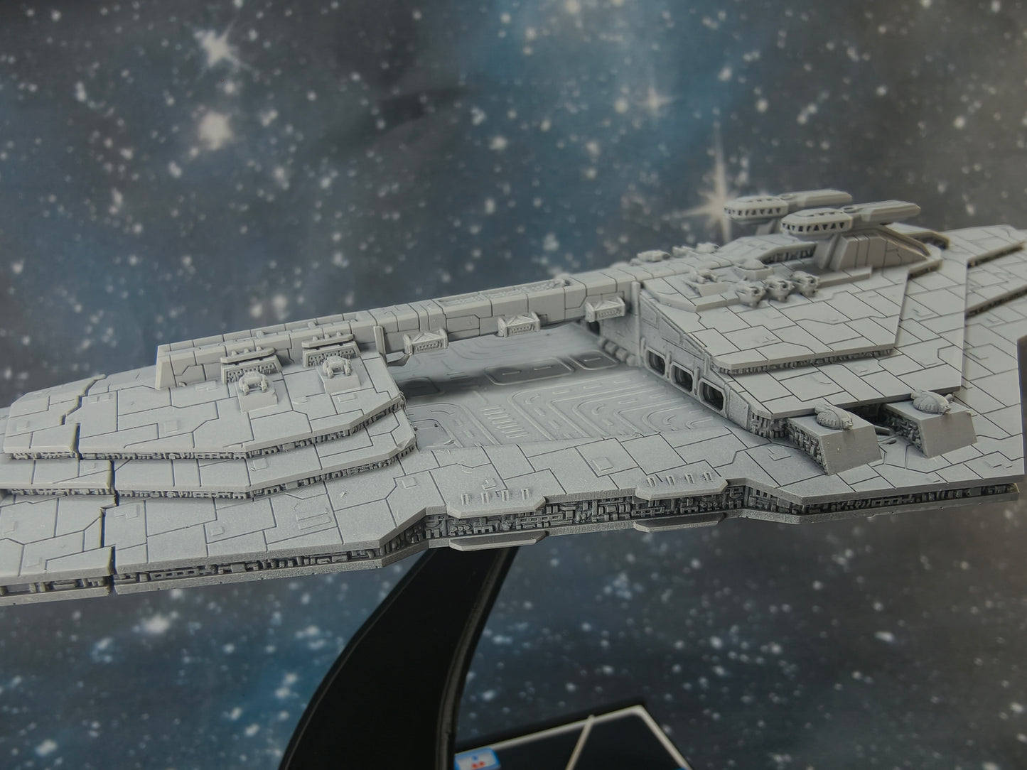 Rothana Class Carrier Battlecruiser (252mm) - Compatible with Armada scale games